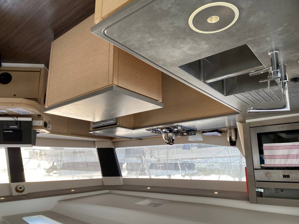 Saba 50 NINA IV
