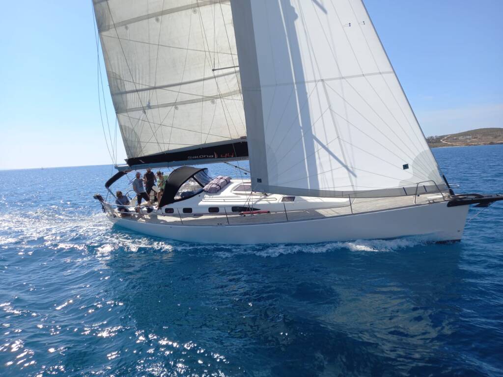 Salona 44 • Sousouni