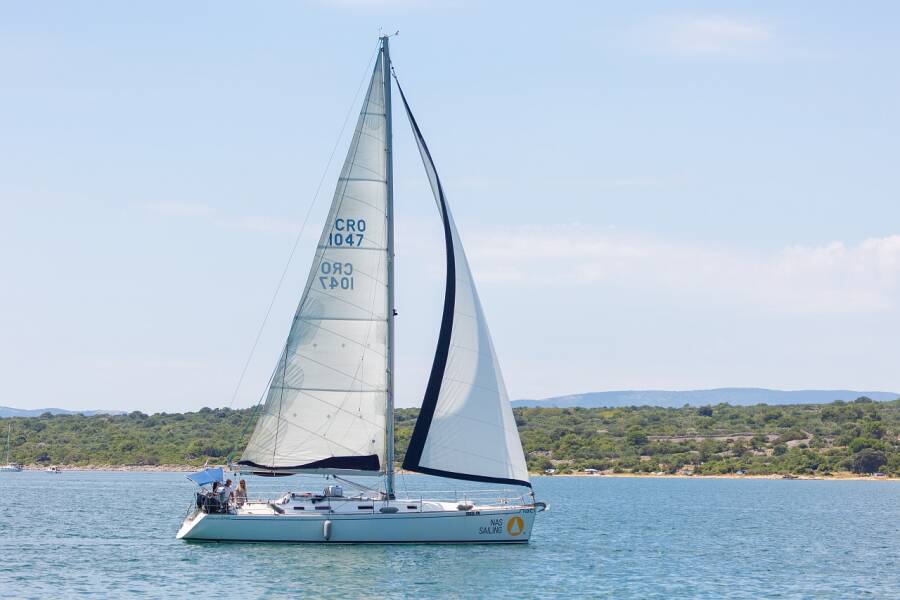 Salona 45 • Nati