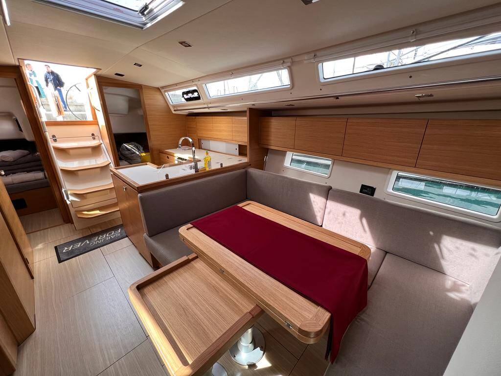 Salona 46 IRIS
