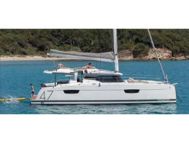 Saona 47 • White Coral