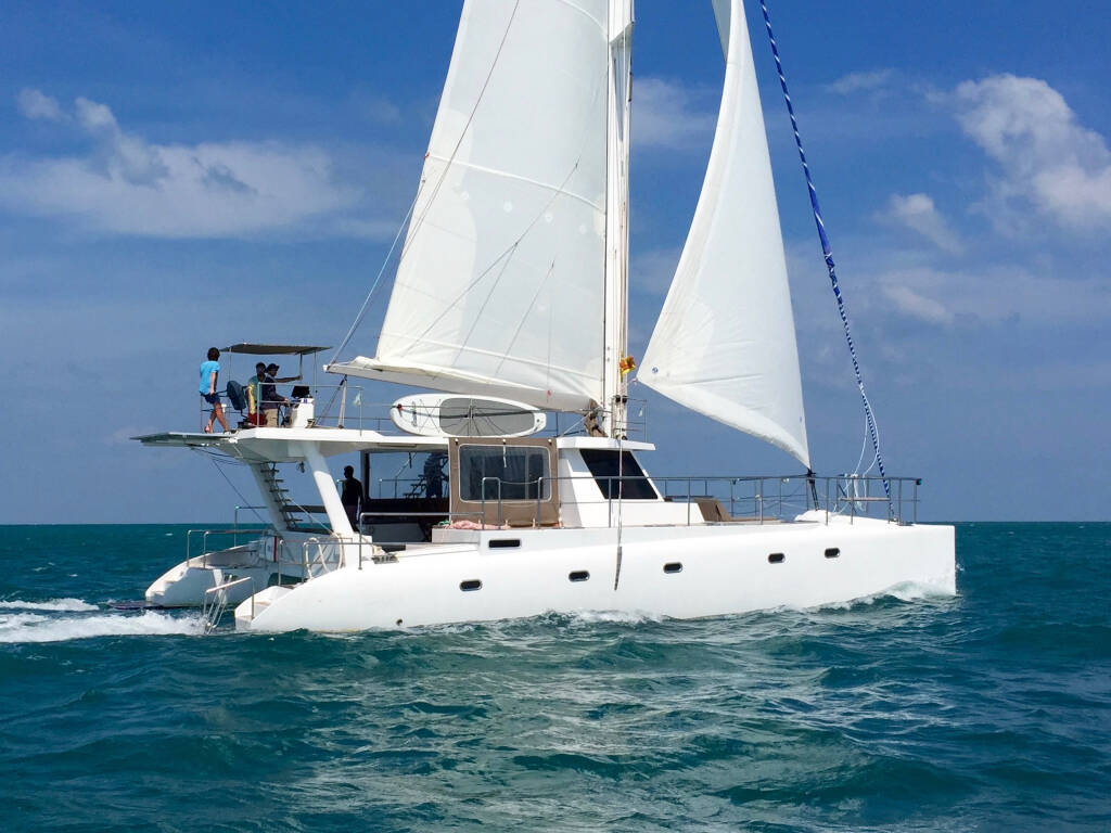 Sapphire Catamaran  Sapphire (cabin 2)