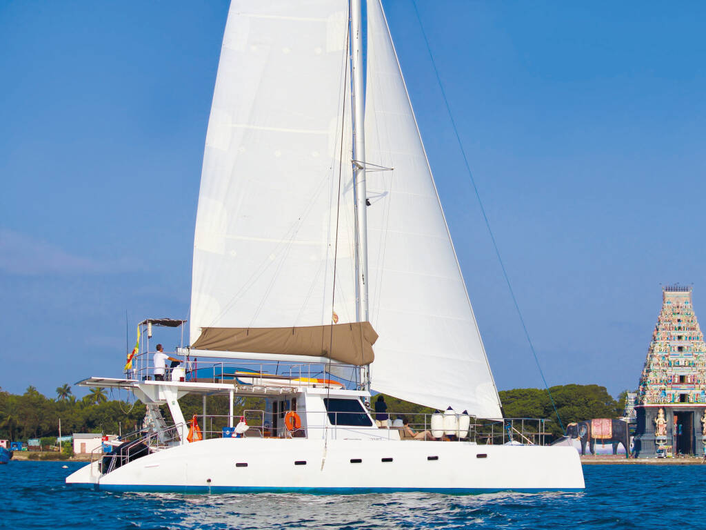Sapphire Catamaran  Sapphire (cabin 2)