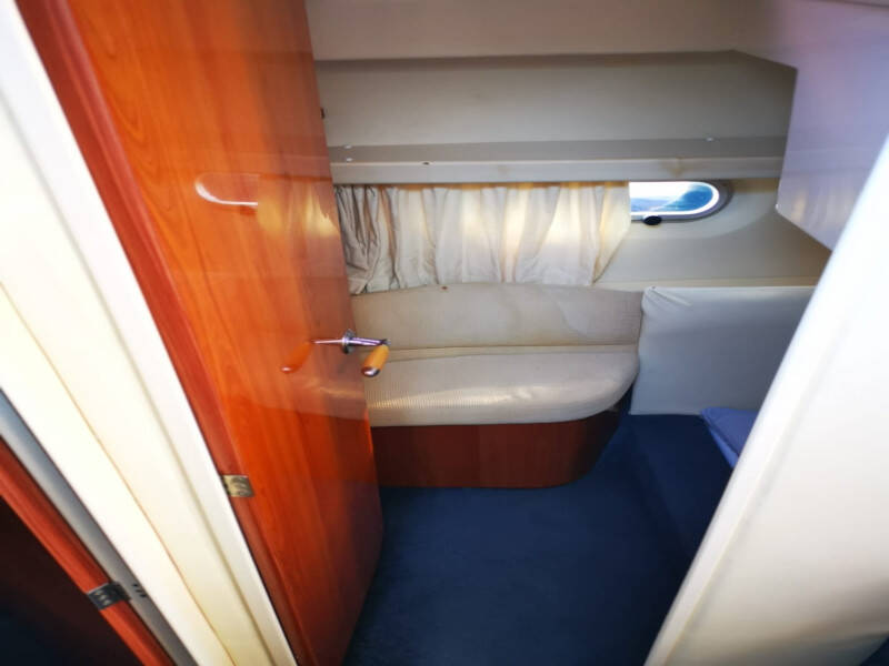 Sealine F34 Little One