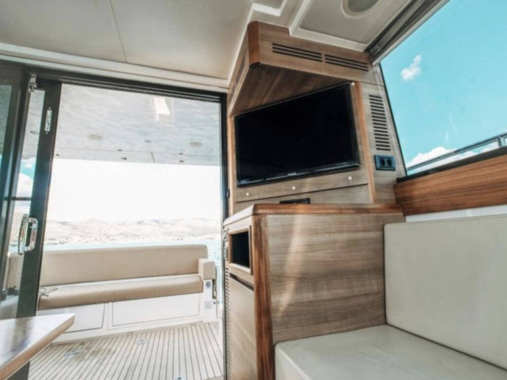 Sealine F450 ESA 4