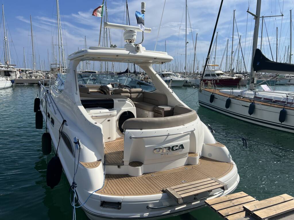 Sealine S 42 Orca
