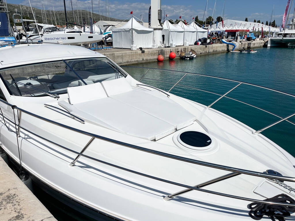 Sessa C38 BRAČ