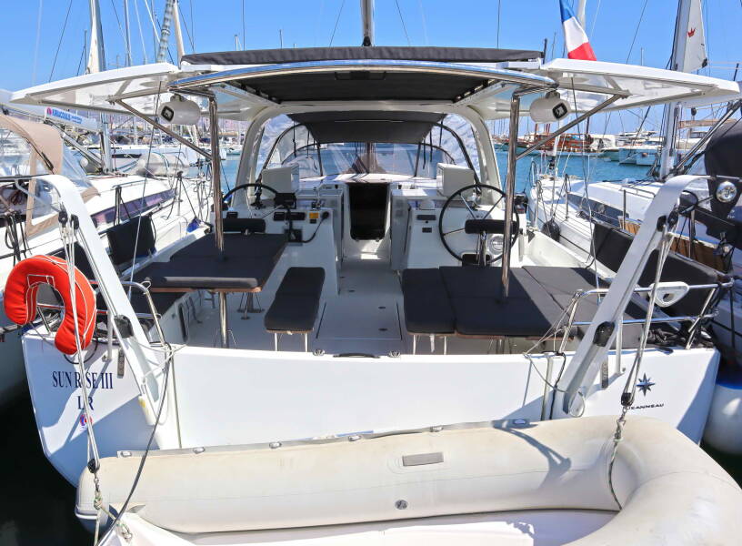 Sun Loft 47 • CLASS+