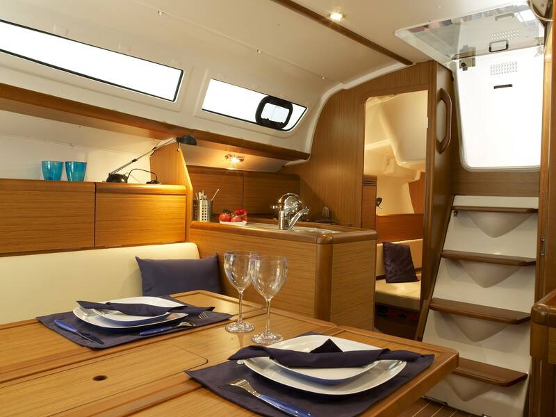 Sun Odyssey 30 i Beagle