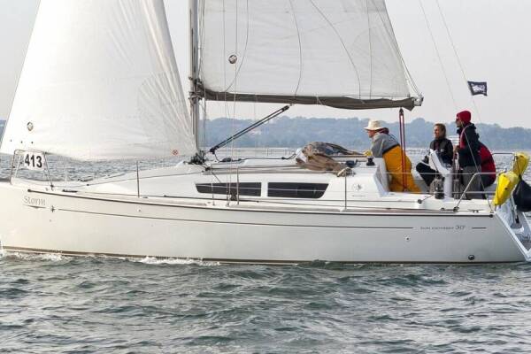 Sun Odyssey 30i Lightning
