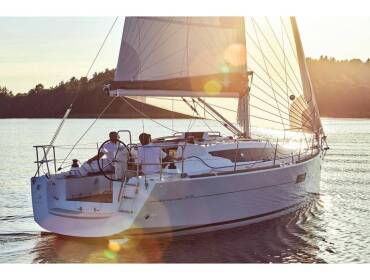 Sun Odyssey 319 Amathea