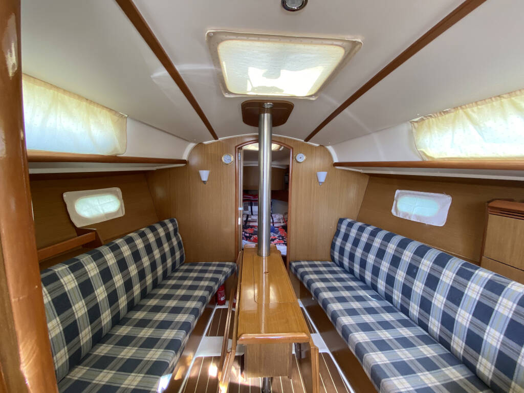 Sun Odyssey 32 i Elif