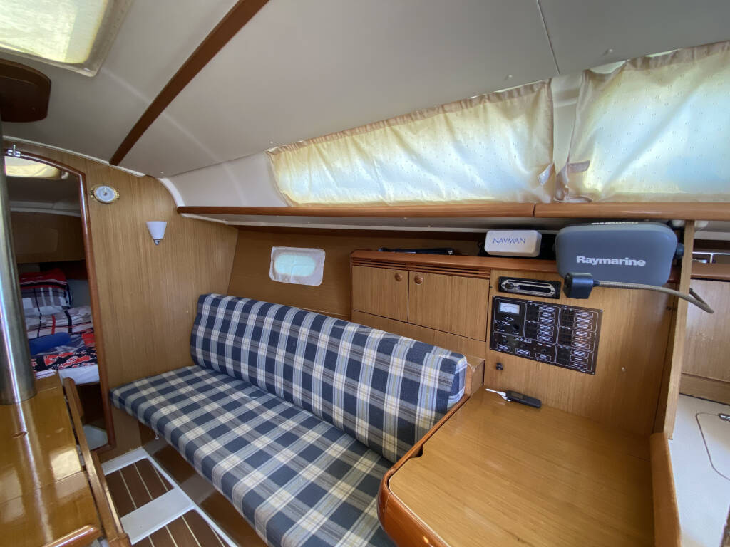 Sun Odyssey 32 i Elif