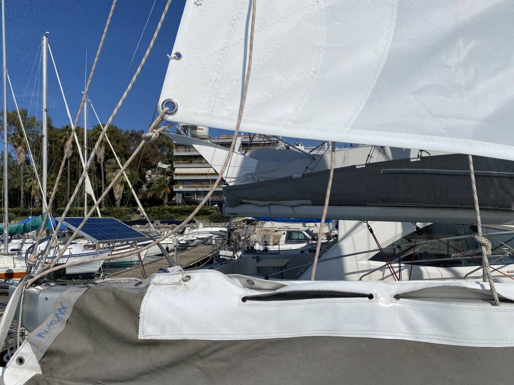 Sun Odyssey 32i Charoula