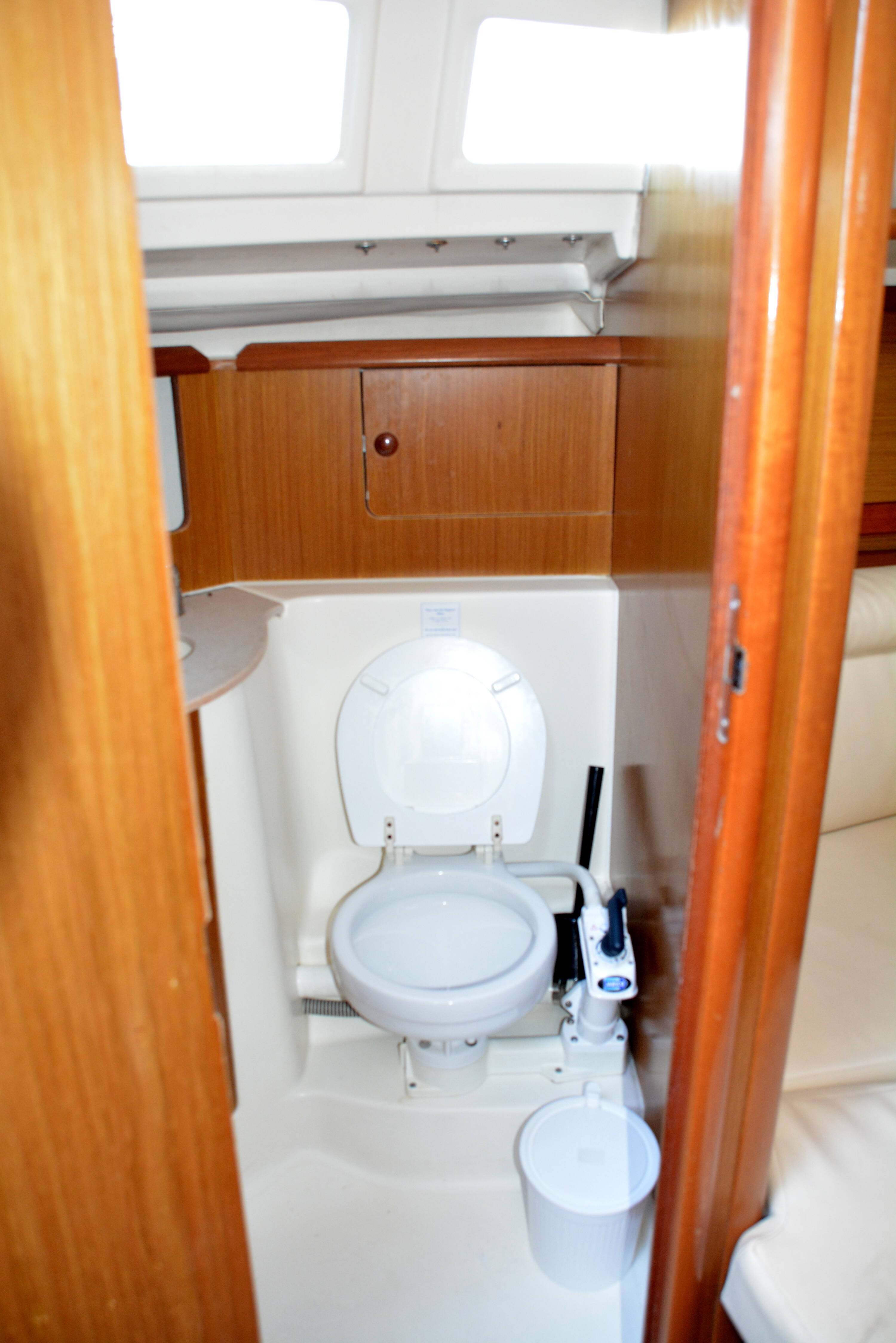 Sun Odyssey 32i Charoula