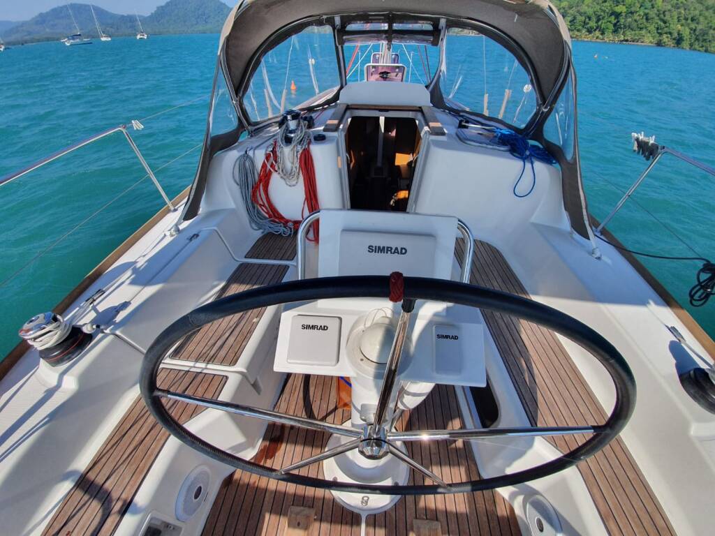 Sun Odyssey 33i Aqua