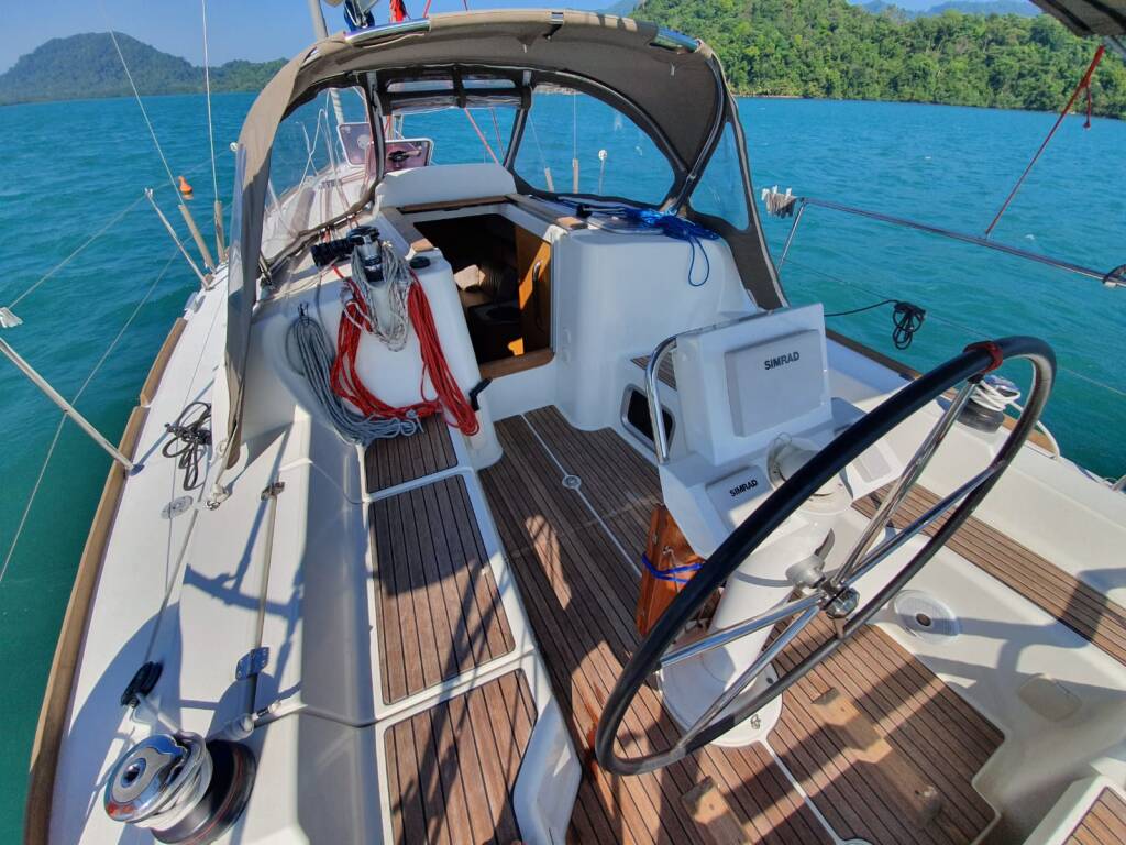 Sun Odyssey 33i Aqua