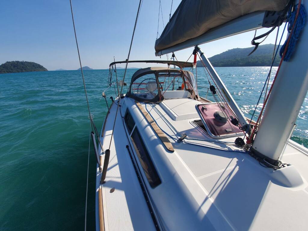 Sun Odyssey 33i Aqua