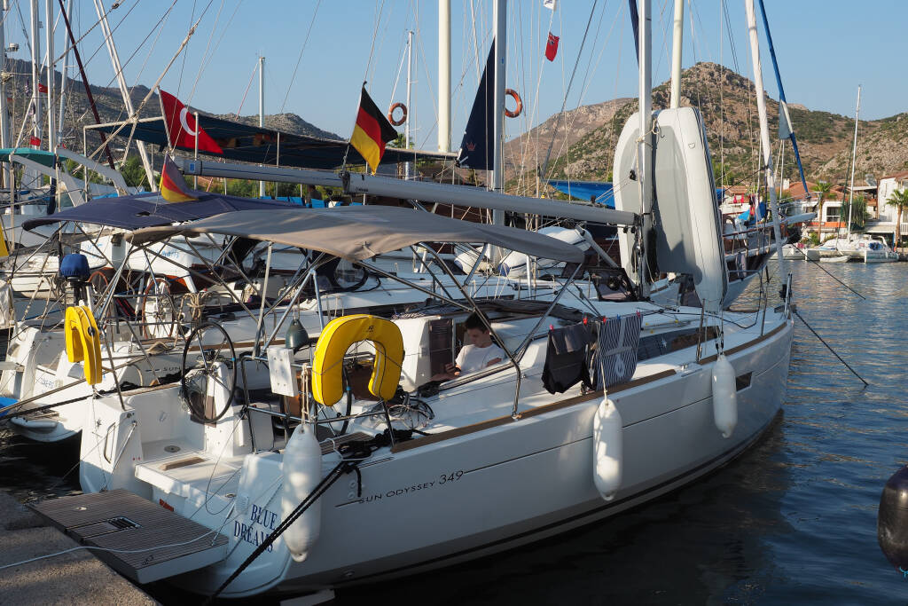 Sun Odyssey 349 Blue Dreams