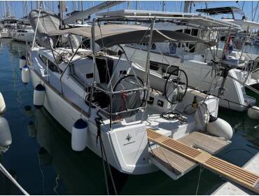 Sun Odyssey 349 • Lydia