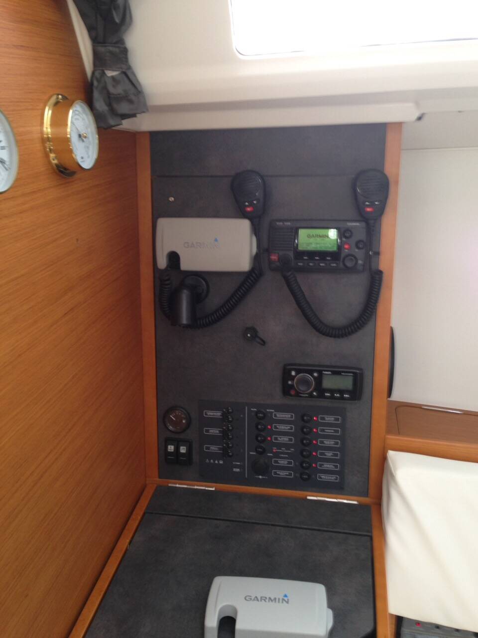 Sun Odyssey 349 SunOdyssey349_1