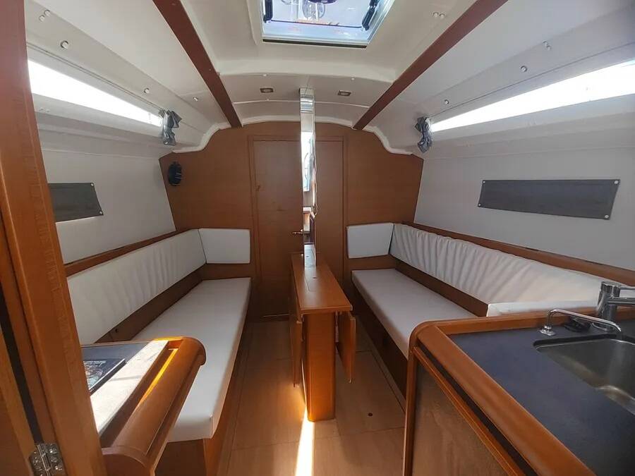 Sun Odyssey 349 Fig