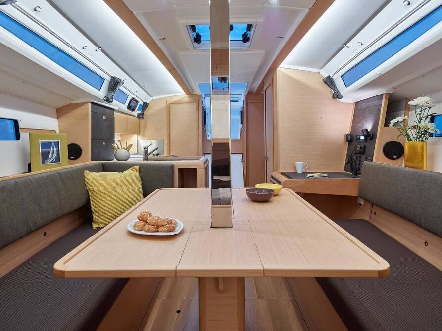 Sun Odyssey 349 ESTRELLA