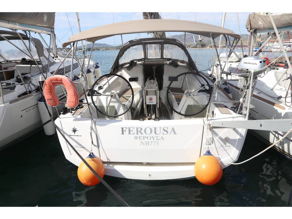 Sun Odyssey 349 • Ferousa