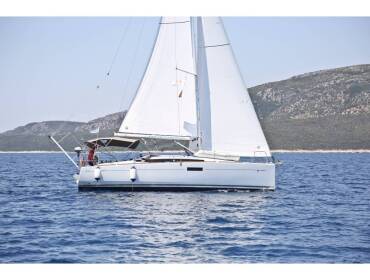 Sun Odyssey 349 • Dynamene