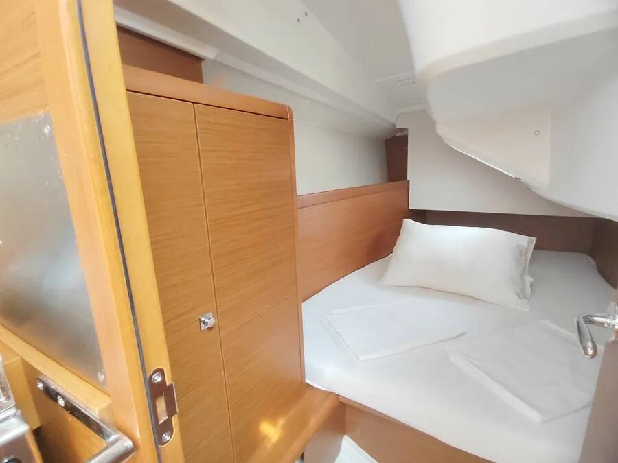 Sun Odyssey 349 
