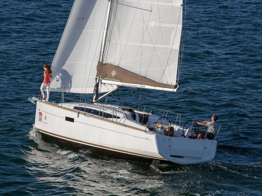 Sun Odyssey 349 • Sisily