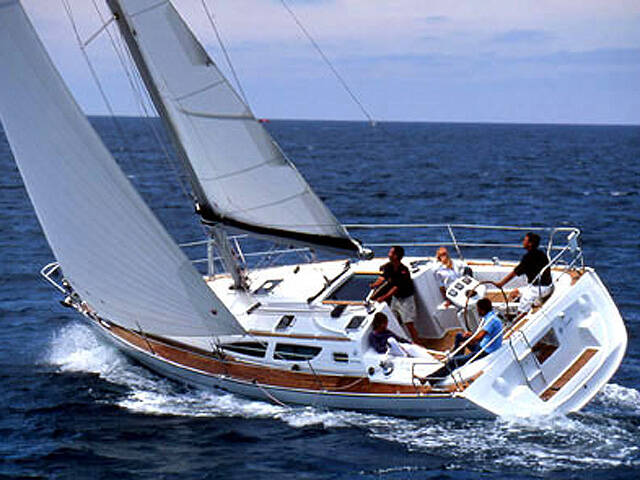 Sun Odyssey 35 • KAMA