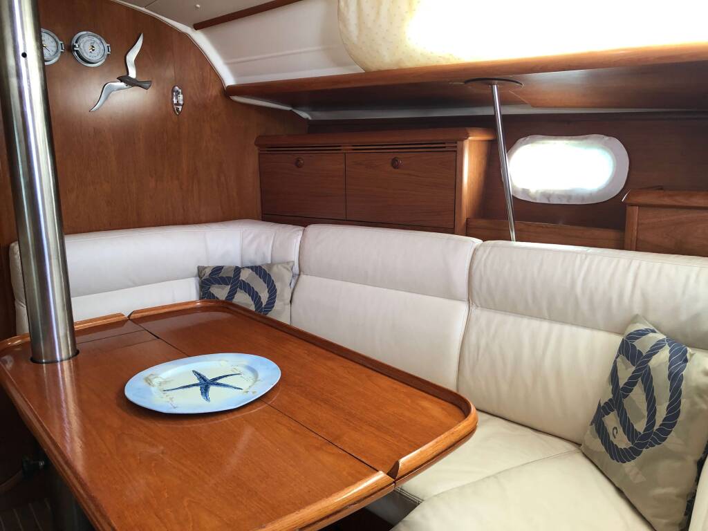 Sun Odyssey 35 Natassa