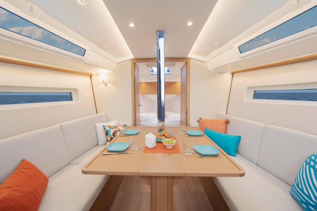 Sun Odyssey 350 Star Kiss