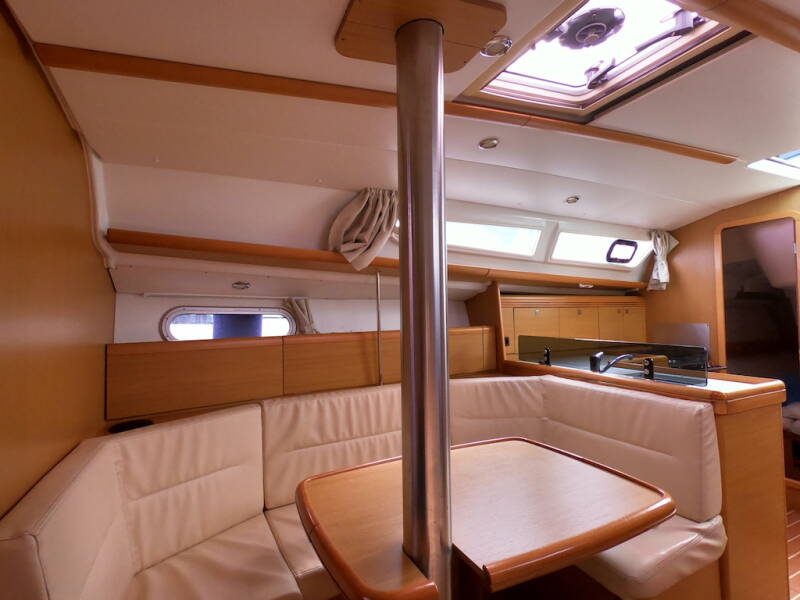 Sun Odyssey 36i Performance Bliksem