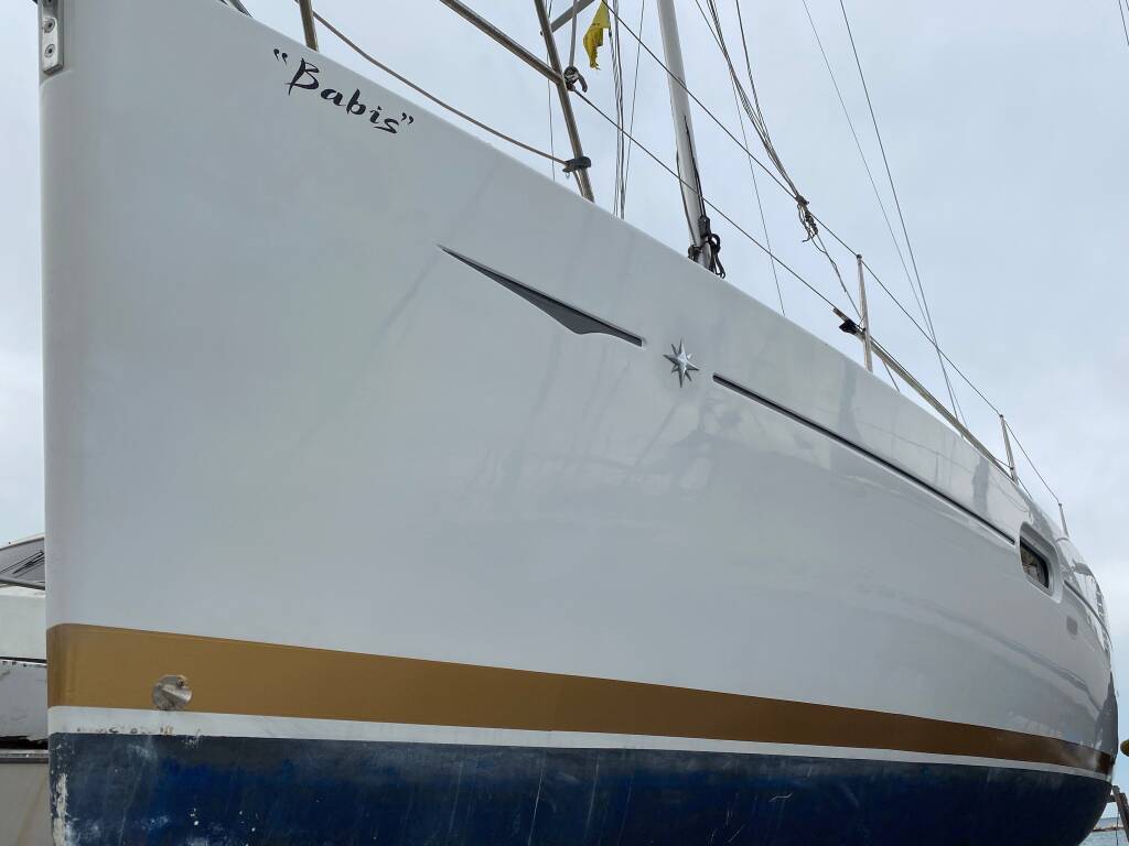 Sun Odyssey 36i • Babis 2010  