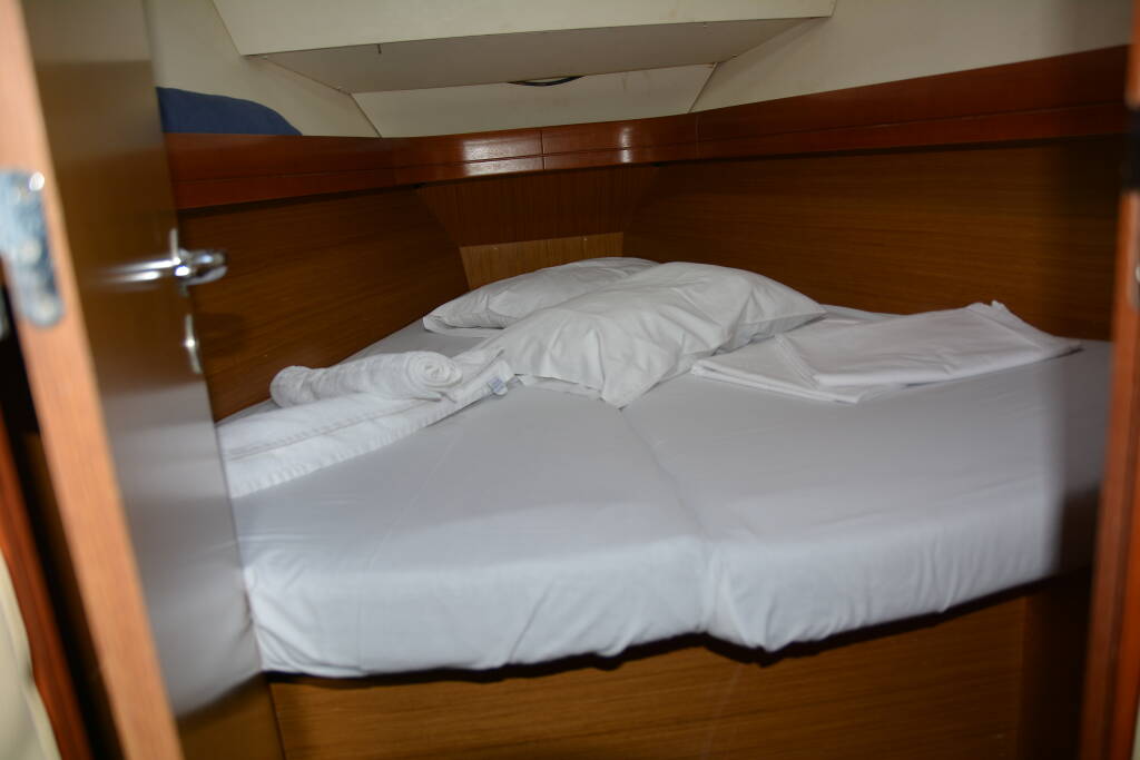 Sun Odyssey 36i Billis