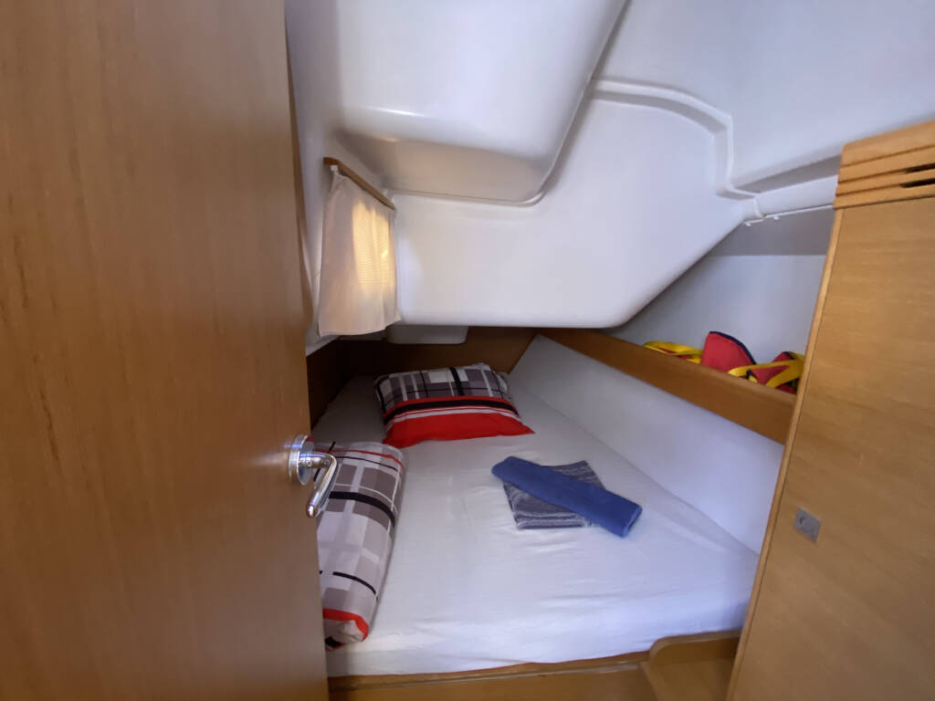 Sun Odyssey 36i Scooby-Doo