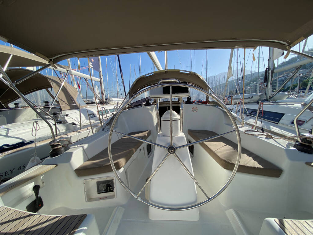 Sun Odyssey 36i Scooby-Doo