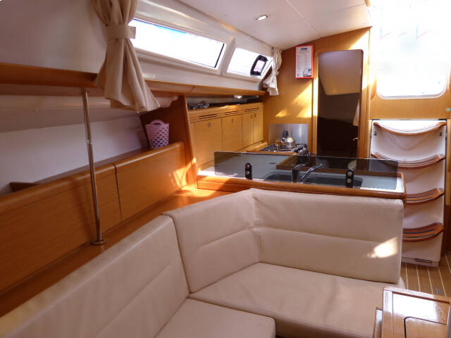 Sun Odyssey 36i Scooby-Doo