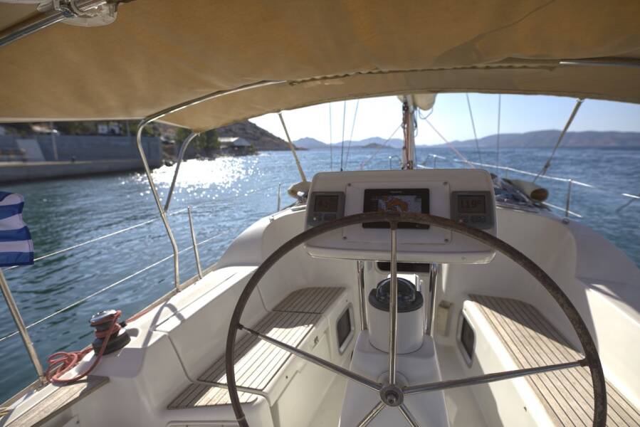 Sun Odyssey 36i Candy