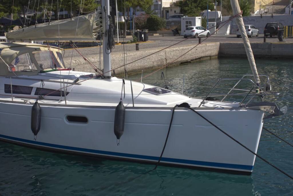Sun Odyssey 36i Candy