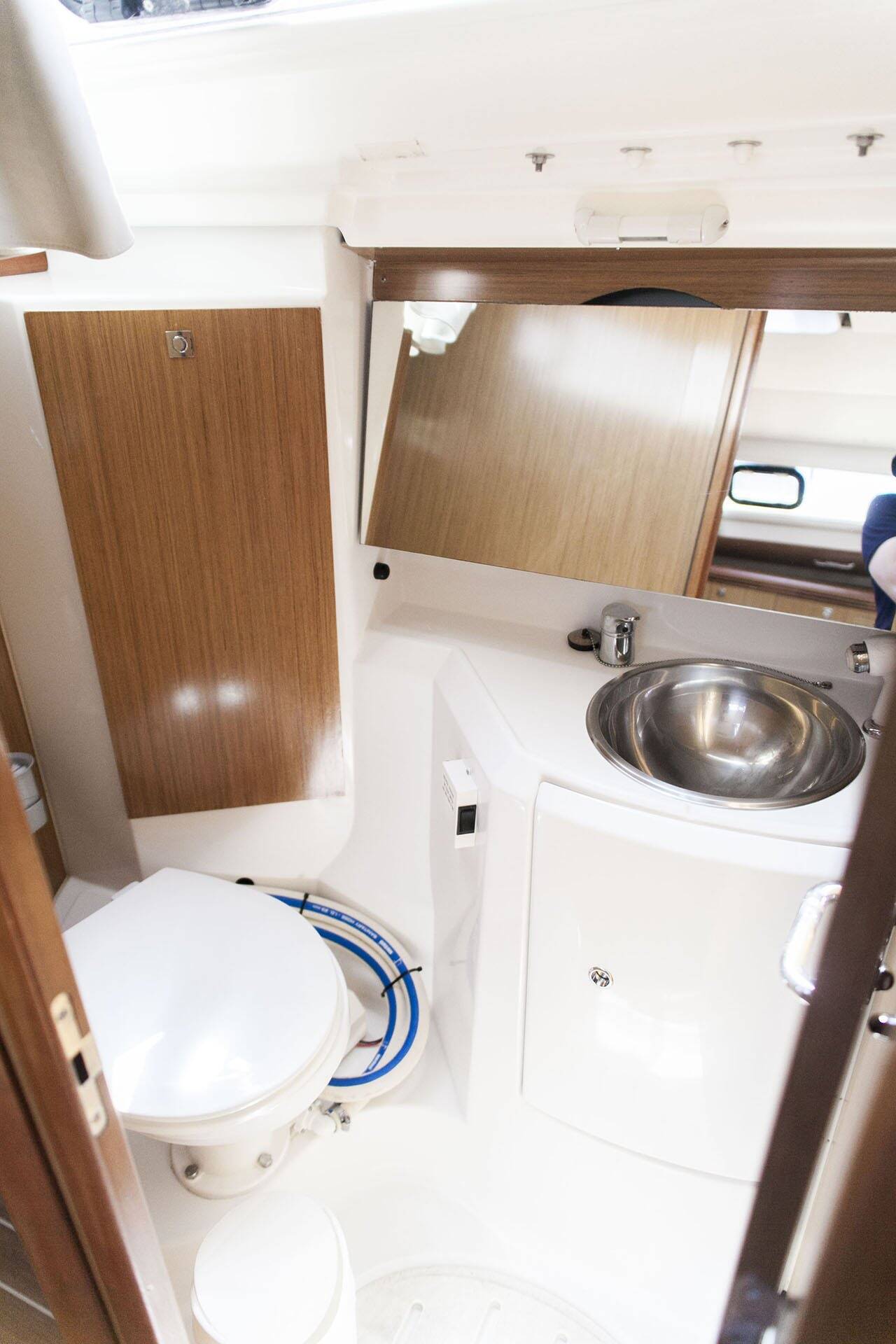 Sun Odyssey 36i Formica
