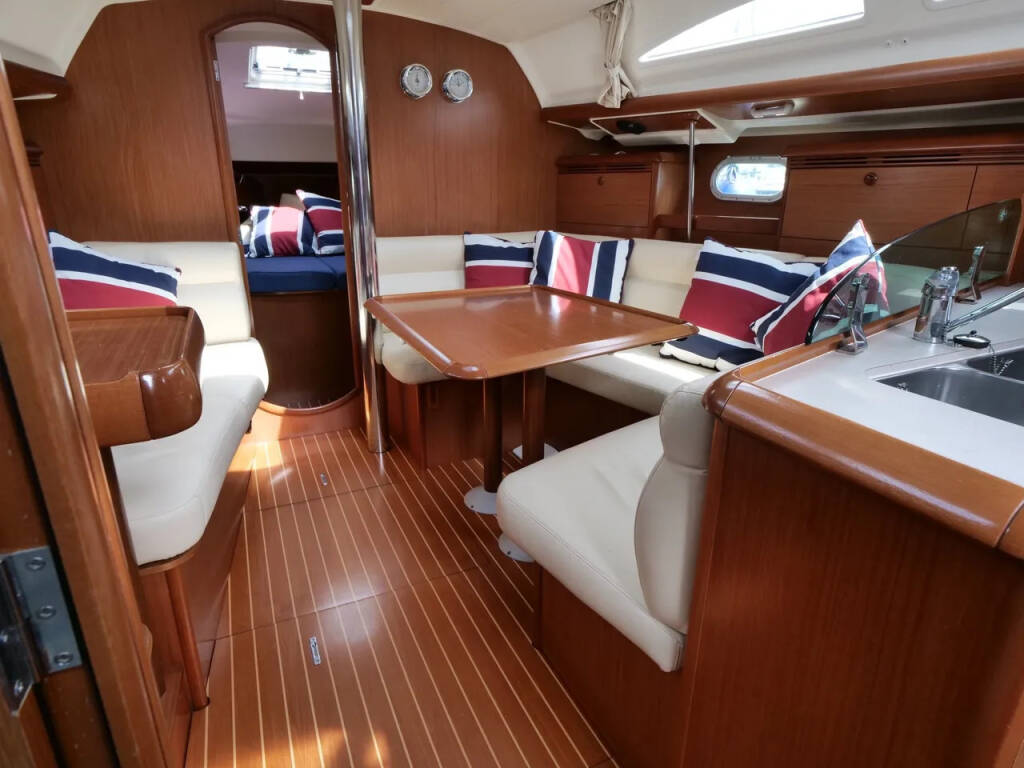 Sun Odyssey 37 Morpheus