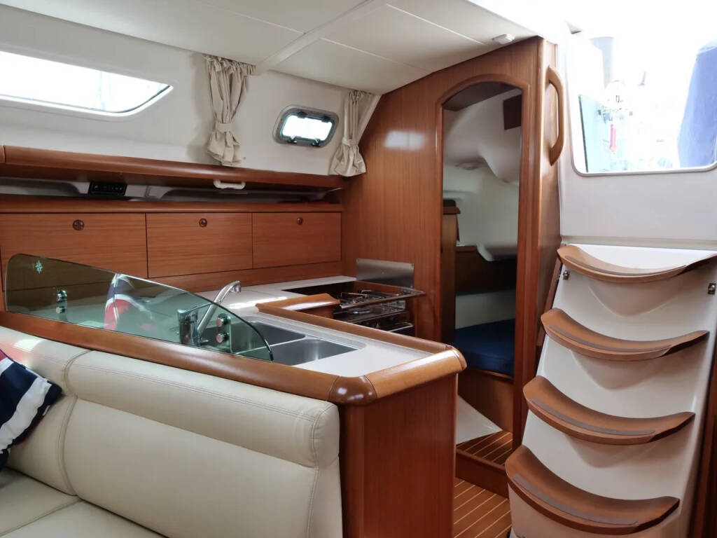 Sun Odyssey 37 Morpheus