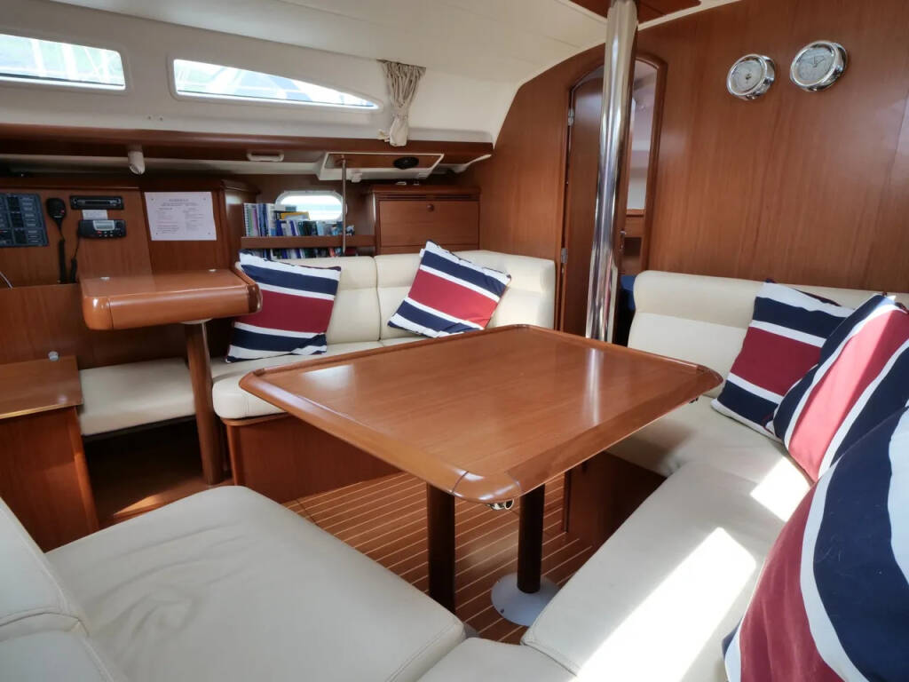 Sun Odyssey 37 Morpheus