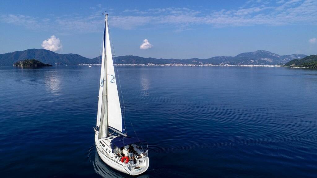 Sun Odyssey 37 Kacamak