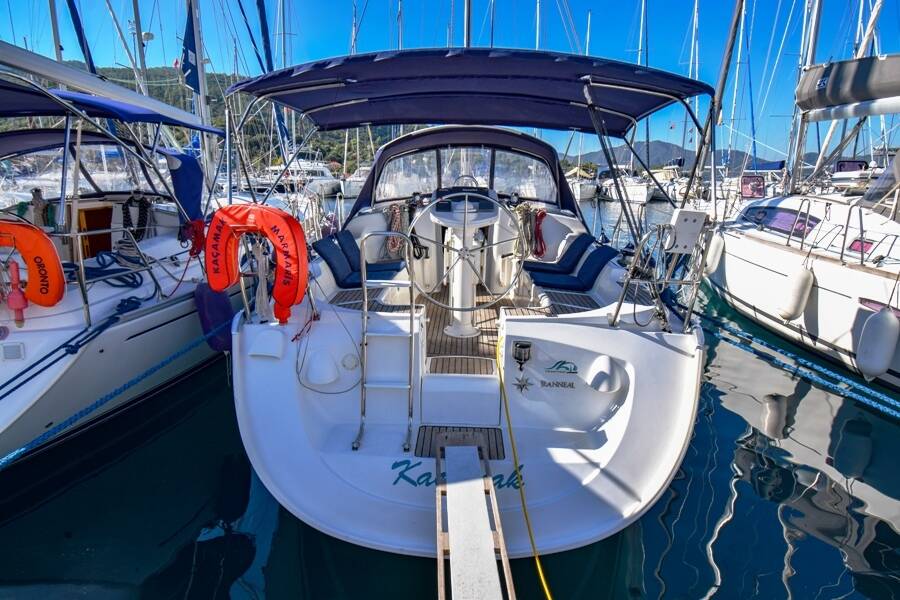 Sun Odyssey 37 Kacamak