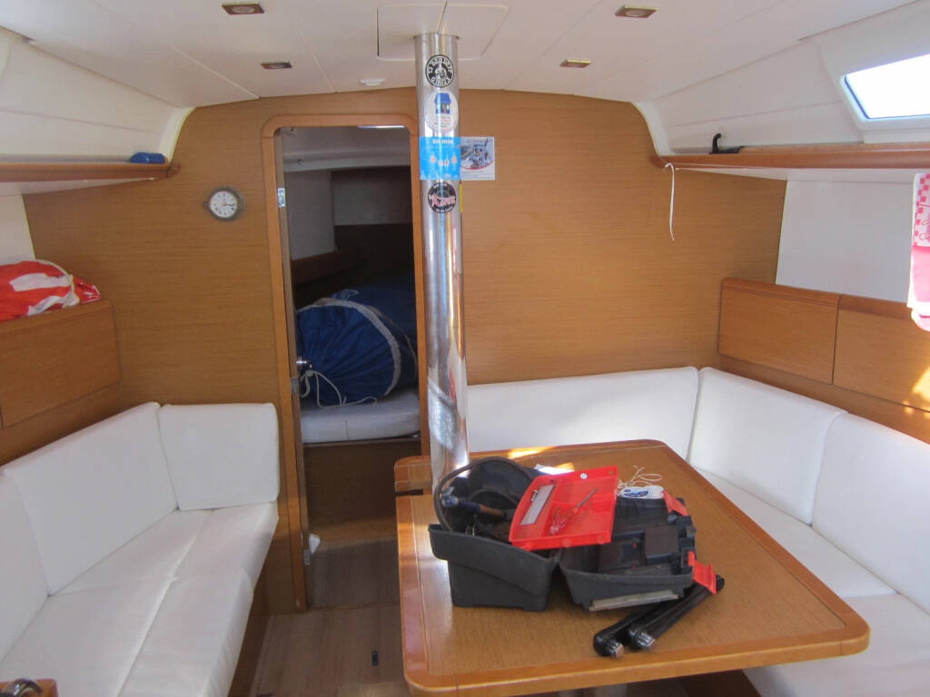 Sun Odyssey 379 "Performance" Grenat