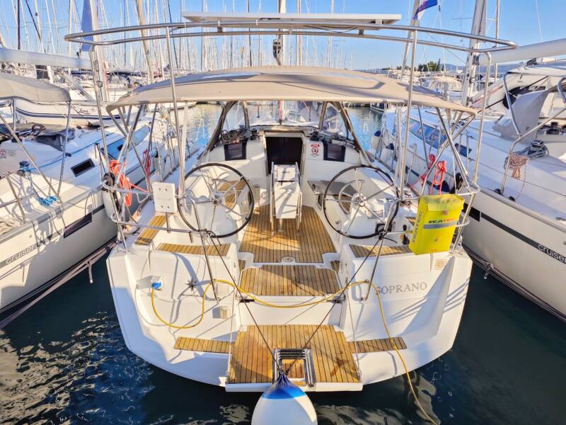 Sun Odyssey 379 • Soprano